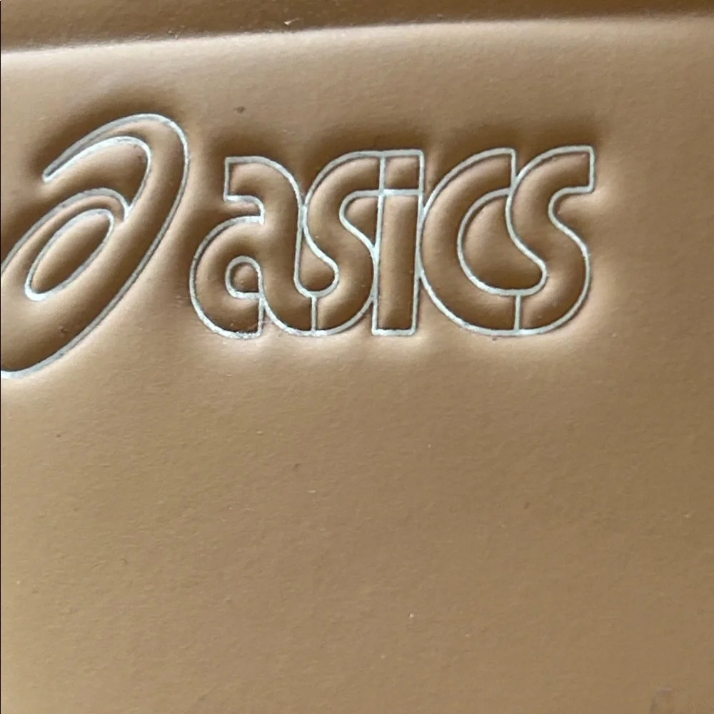 Asics tan caramel slip on elastic ankle strap size 12 Sandals - Picture 2 of 9